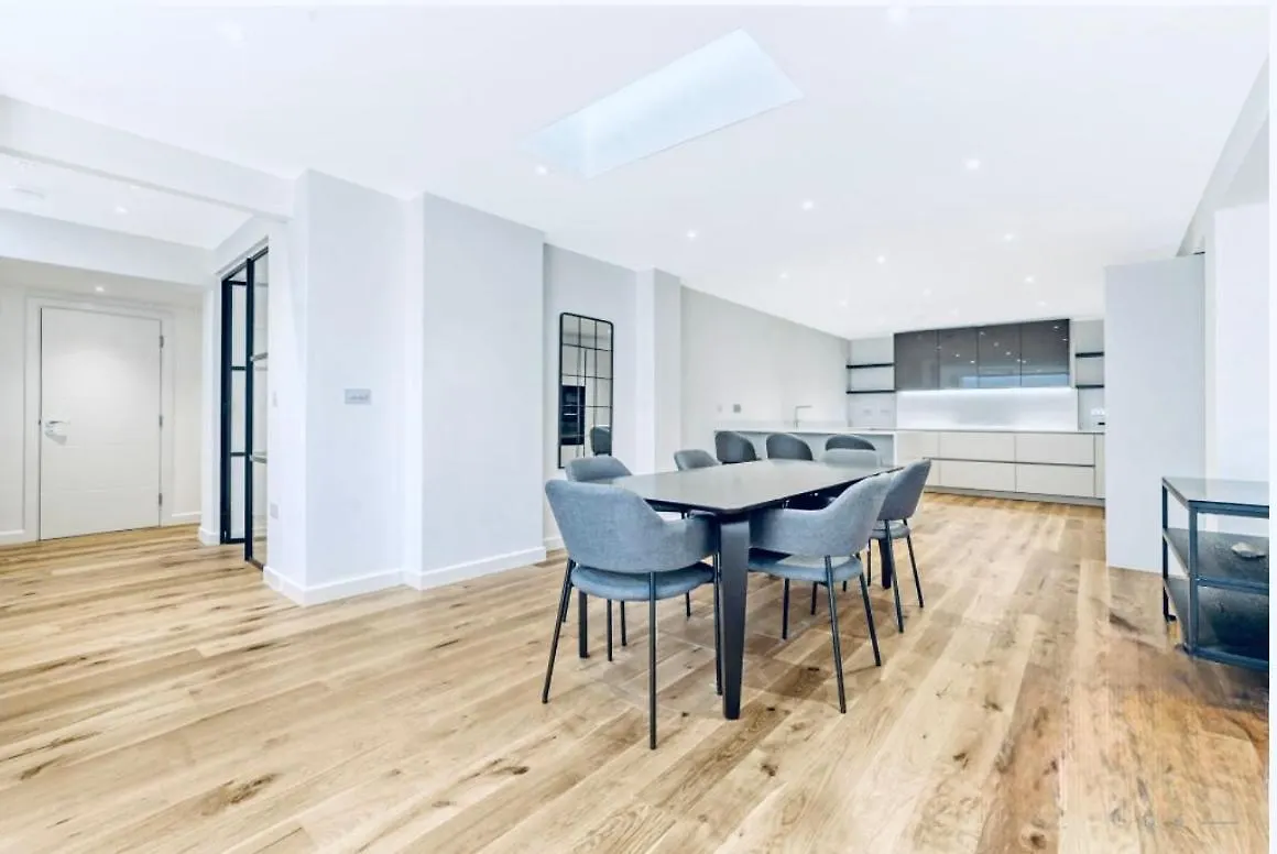 The London Opulence Villa Holiday home